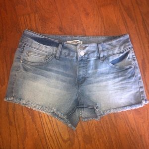 Refuge jean shorts